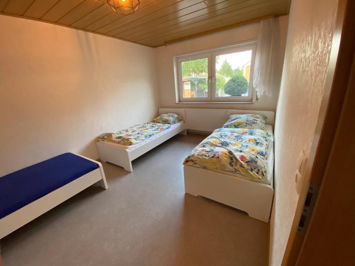 לודוויגסהאפן אם ריין Ferienwohnung Suhad מראה חיצוני תמונה